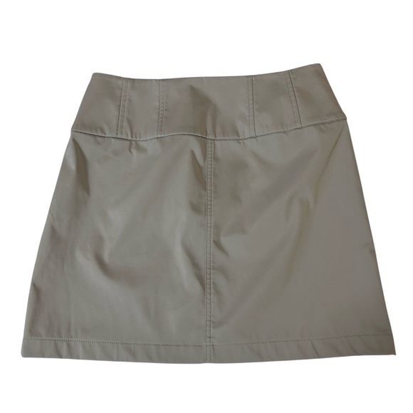 Zara Gray Mini Skirt. New. Size Large. - Picture 3 of 9